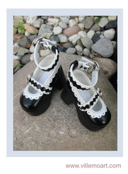Shoes ID 1/4 - NS 1589