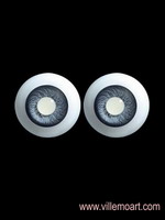 D400 - dark stone white pupil